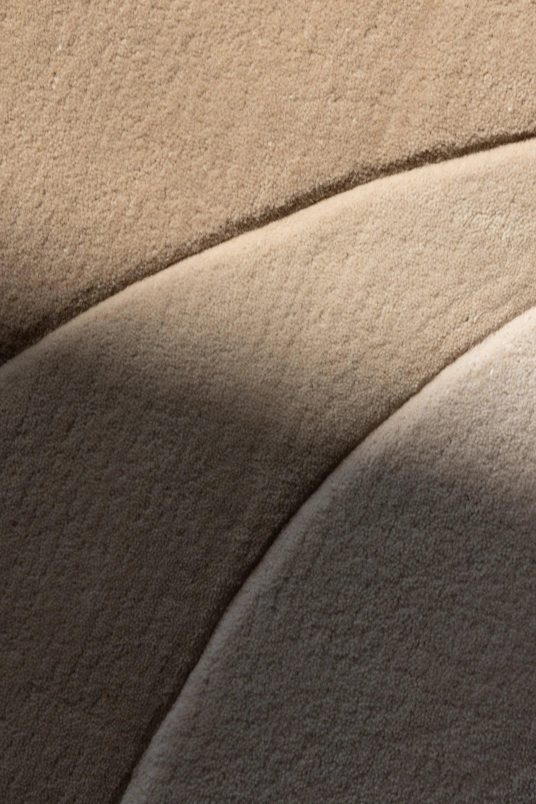 Blobb (Caramel) - Image 10