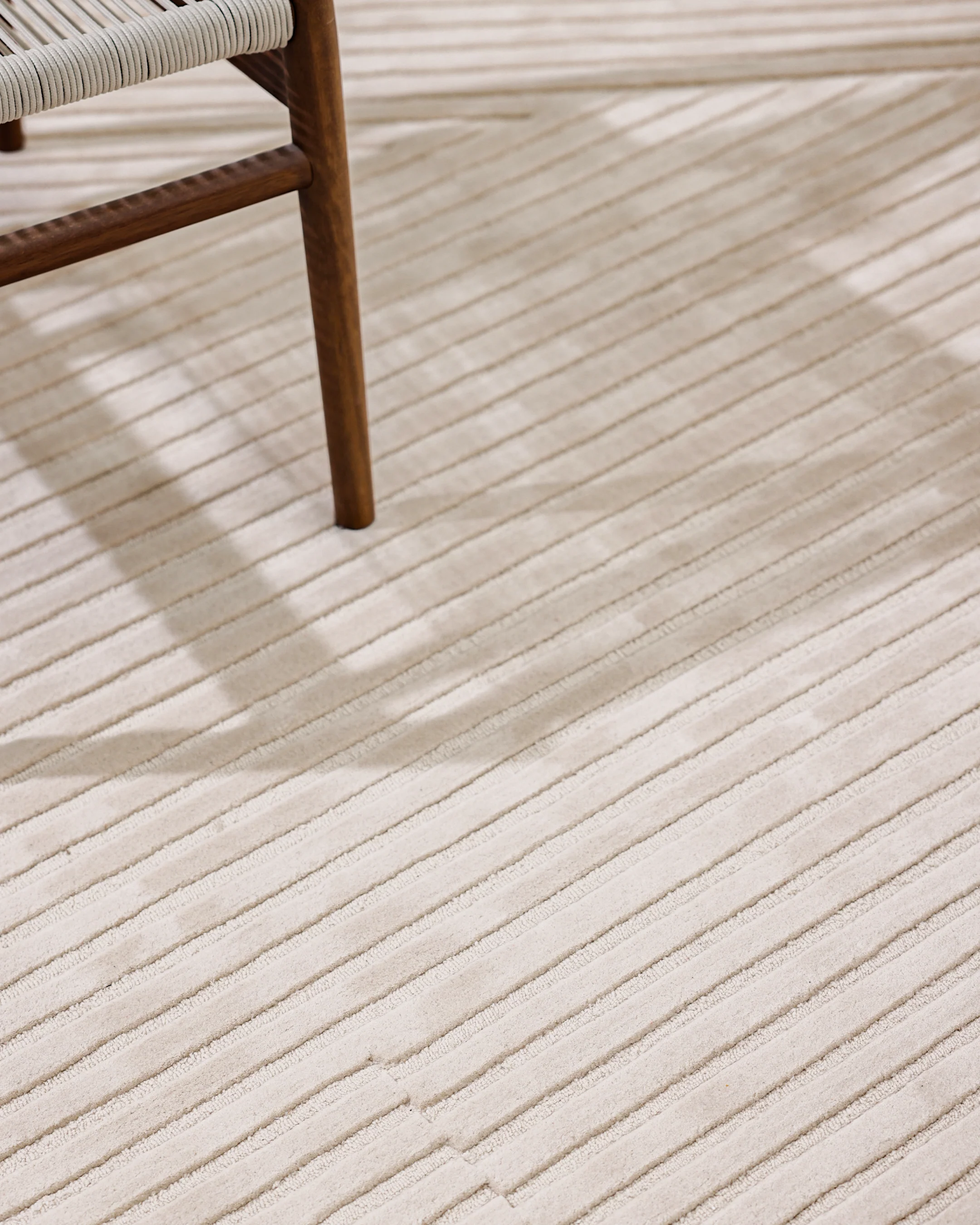 Linea II (Taupe) - Image 4