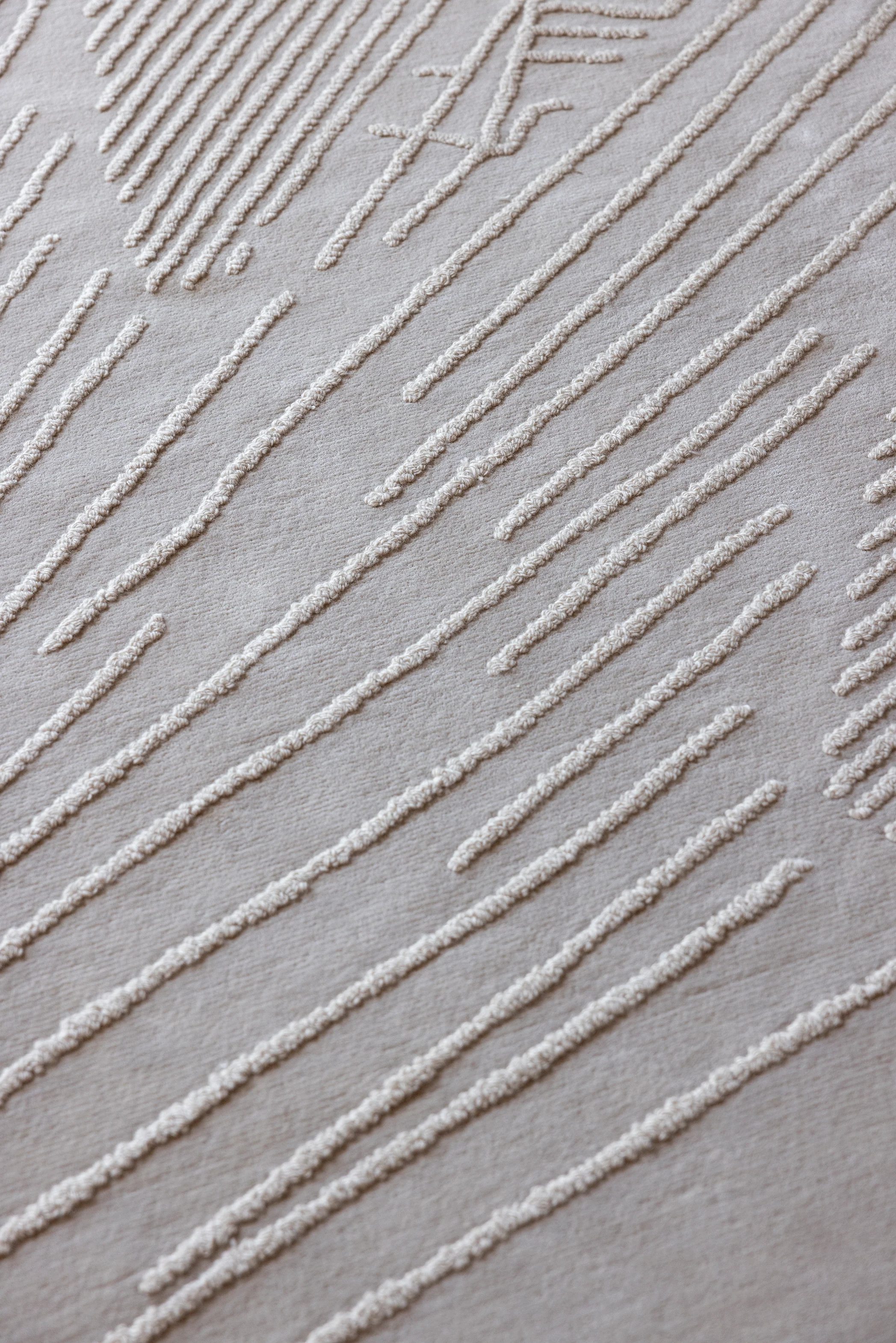Moth (Taupe) - Image 4