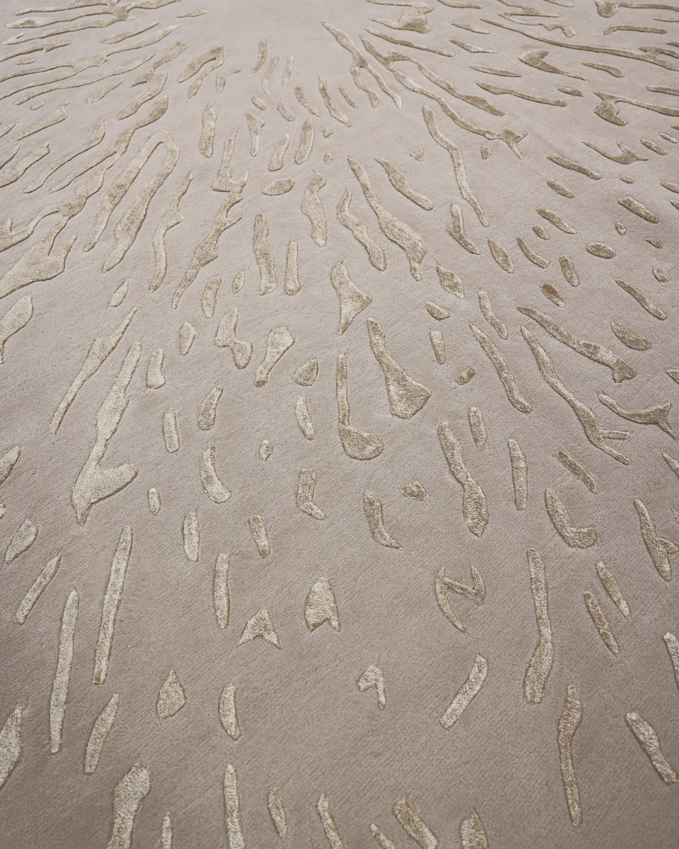 Silk Splatter 3.0 (Beige) - Image 4