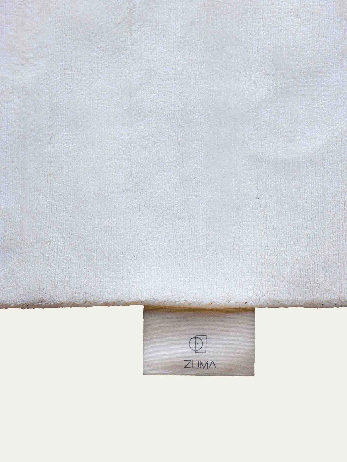 Tip Sheared (Snow White) - Image 3