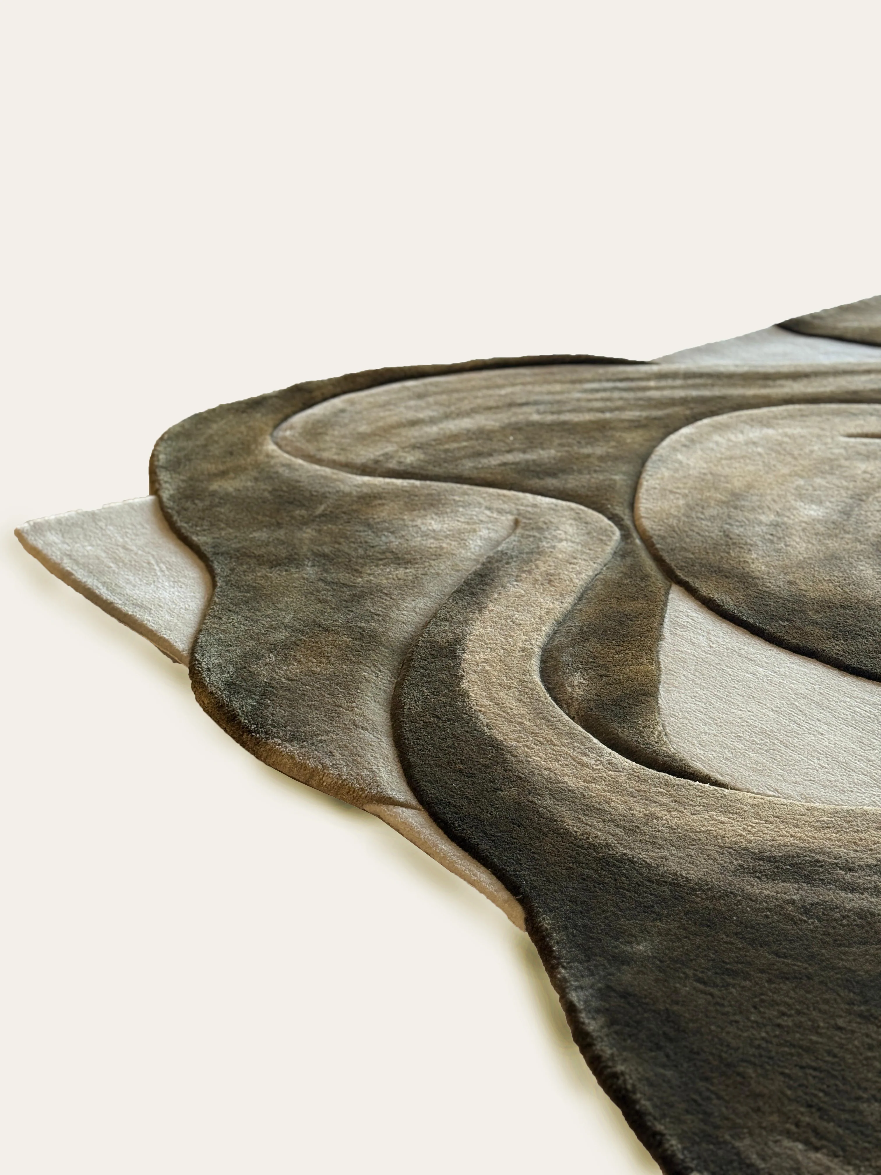 Vincenzo (Olive Green) - Image 3